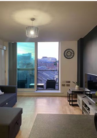 1 Bed Flat, Jet Centro, S2 - Photo 3