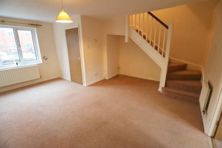 3 bedroom townhouse to rent - Photo 2