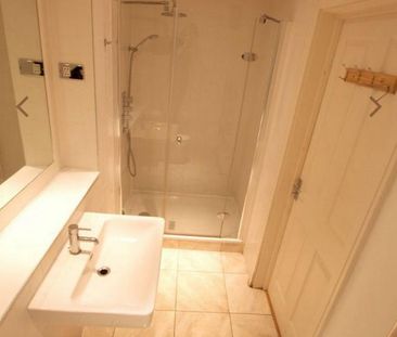 3 bedroom flat share to rent - Photo 6