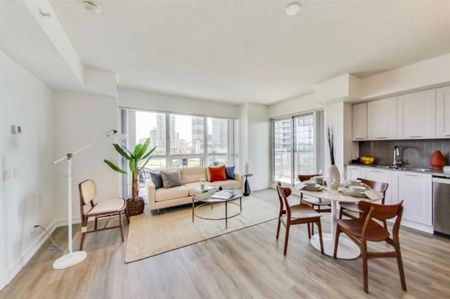 For Lease - 2220 Lake Shore Boulevard Unit# 907, Toronto, Ontario - Photo 5