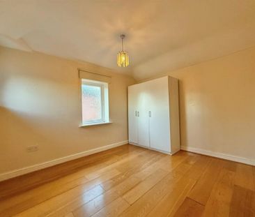 4 Bedroom Semi Detached To Let - Photo 5