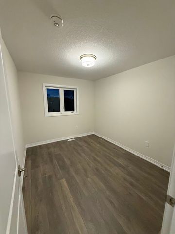 For Lease - 660 Colborne Street Unit# 80, Brantford, Ontario - Photo 2