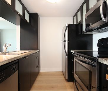 438 Seymour St #1808 - Photo 4