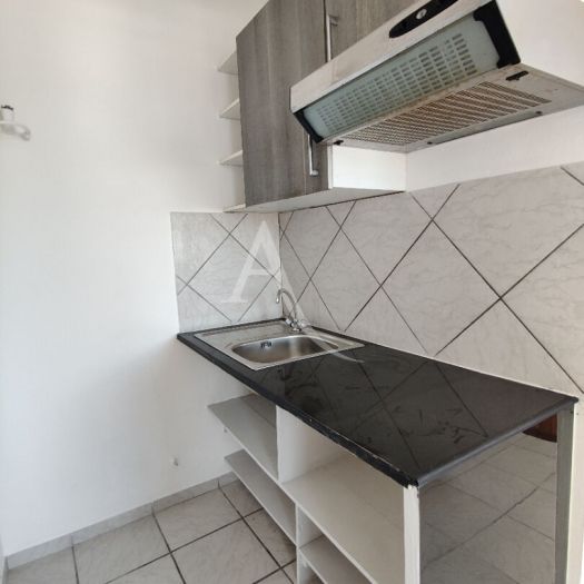 Location Appartement 16.65m² 1 pièce Fort de france - Photo 1