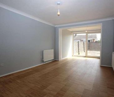 Crown Road, Shoreham-by-sea, West Sussex, BN43 - Photo 5
