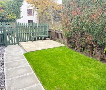 3 bedroom terraced house to rent - Photo 6