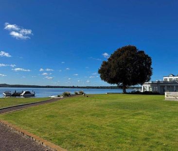Traumhafte 3-Zimmer-Wohnung mit Seeblick, Aufzug & direktem Zugang ... - Photo 1