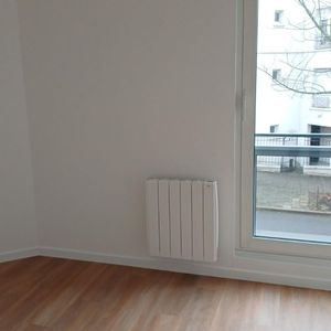 location Appartement T2 DE 54.97m² À BUSSY SAINT GEORGES - Photo 2