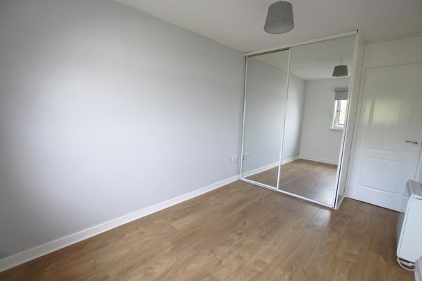 Forres Street, Summerston, Glasgow - Photo 1