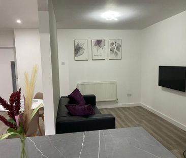 1 bedroom semi-detached house to rent - Photo 1