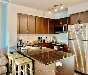 Wilson Avenue / Allen Road Elegant 1Bdrm +Den As 2nd Bdrm 1Parking - Photo 2