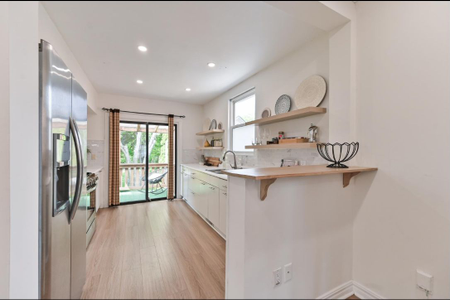 For Lease - 406 Nairn Avenue Unit# Main, Toronto, Ontario - Photo 4