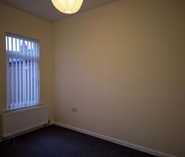 53 Isoline Street, Castlereagh Road, Belfast, BT5 5GE - Photo 3