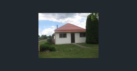 3 Bedroom Home - Photo 2