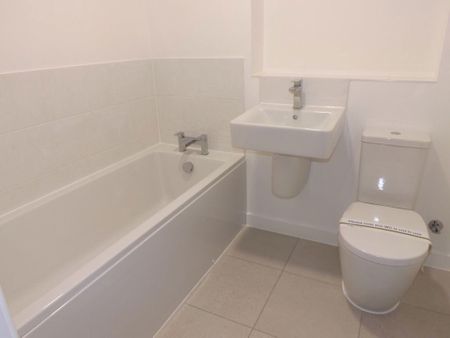 7, Charlie Drive, Bracklesham Grove - Photo 5