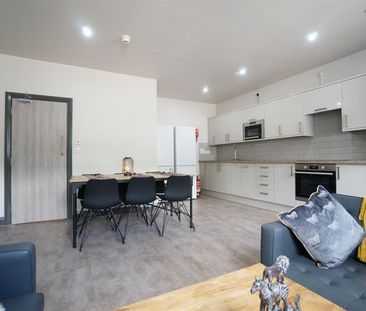 Apartment 202, 259 High Street - Photo 4