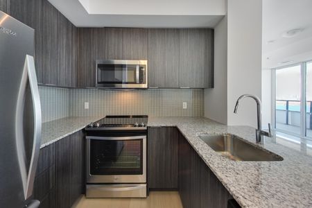 For Lease - 30 Shore Breeze Drive Unit# 5105, Toronto, Ontario - Photo 3