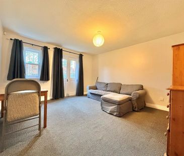 1 Bedroom Apartment To Let - Photo 2