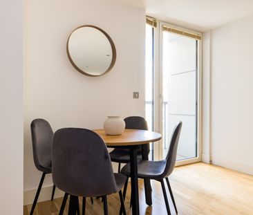 1 Bed Flat, Dundas Court, SE10 - Photo 5