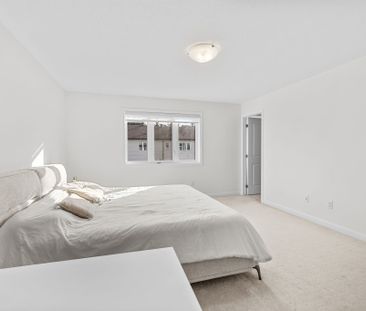 For Lease - 43 Finglas Court, Barrhaven, Ontario - Photo 4