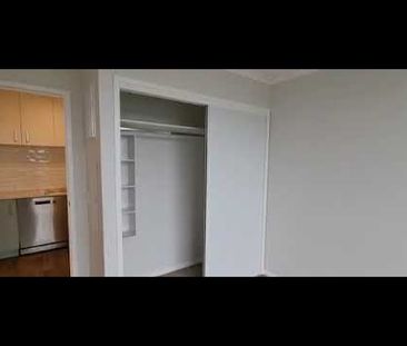 APARTMENT FULL OF SUNLIGHT - Photo 3