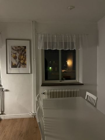 Trollhättan - 2rok - tillsv - 9.200kr/mån - Foto 3