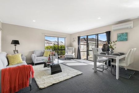 Light, Space & Effortless Living - Photo 3