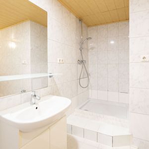 PROVISIONSFREI: Zimmer in zentraler Lage in Neuhofen zu vermieten - Foto 2