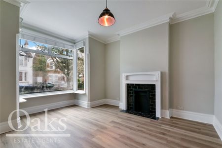 Chisholm Road, East Croydon, Surrey - Photo 2