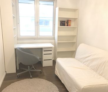 Schick möblierte Wohnung nahe Universität mit Domblick - Photo 1