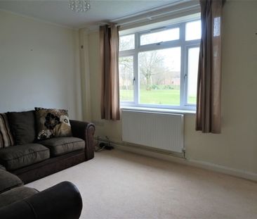 2 Bedroom House Badersfield NR10 to Let - Photo 6