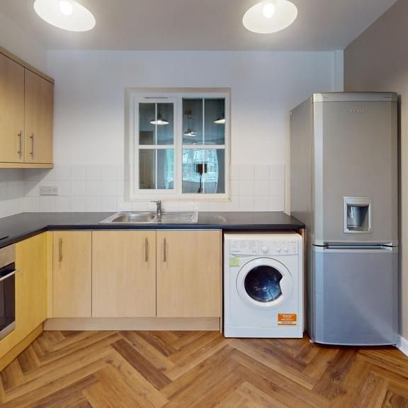 2 bedroom house to rent - Photo 1