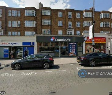 1 bedroom in a house share to rent - Photo 1