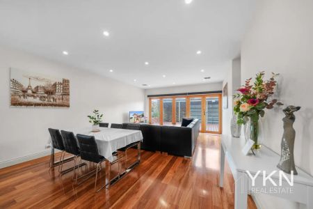 “Character With A Modern Twist Kingsville!” - Photo 3