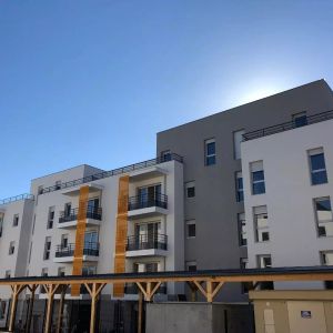 location Appartement T2 DE 55.81m² À MELUN - Photo 2