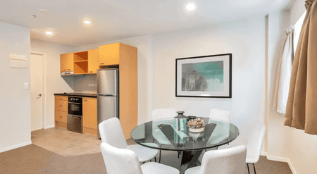 Modern 1-Bedroom Apartment for Rent in Auckland City – Prime Location! - Photo 2