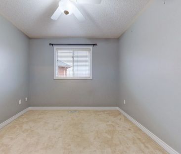 For Lease - 10 Pears Court Unit# Main and 2nd Floor, Clarington, On... - Photo 3