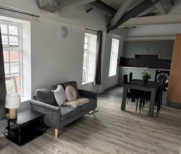 3 bedroom flat to rent - Photo 2