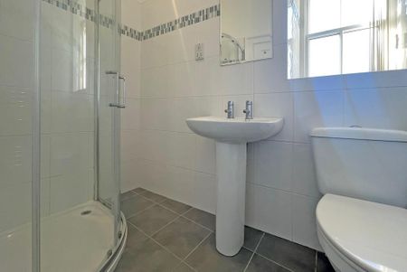 1 bedroom maisonette to rent - Photo 5