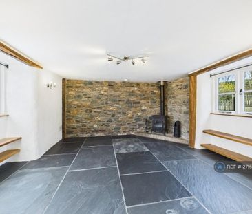 3 bedroom terraced house to rent - Photo 3