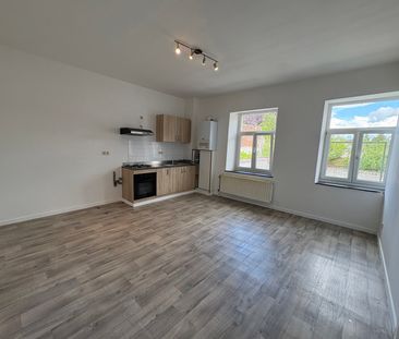 Lumineux Appartement 2 chambres à 6220 Fleurus  Loyer: 750 € - Foto 3