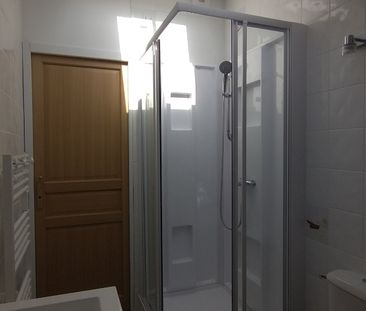 Location Appartement 1 pièce 23m² - Photo 2