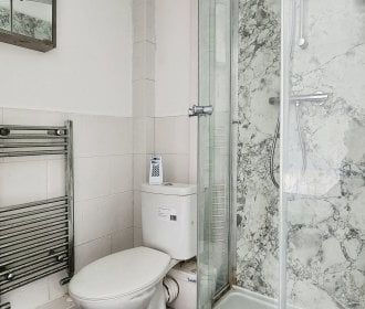 Greenstead Road, Colchester - Photo 2