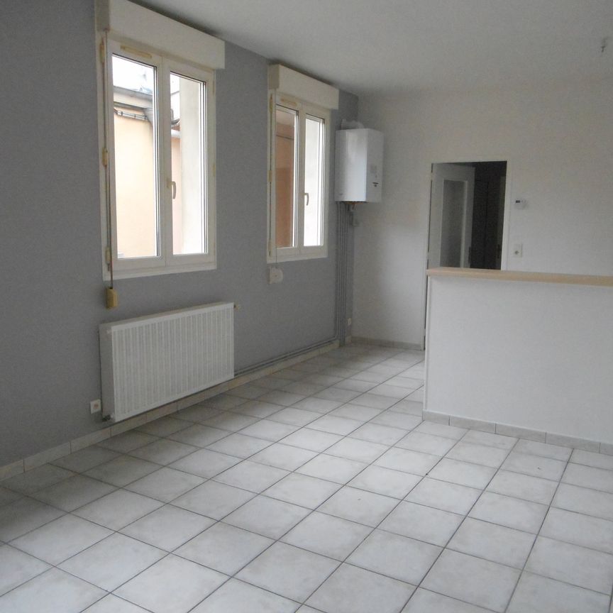 Location Appartement 2 pièces 58m² REIMS 51100 - Photo 1