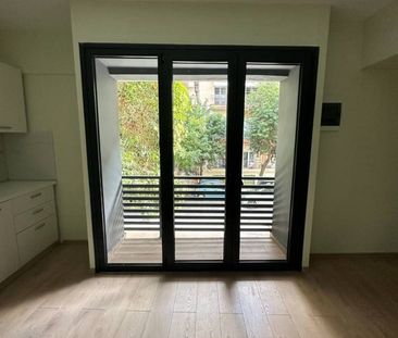 Loft 35 τ.μ. προς ενοικίαση - Photo 3