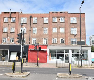 1 bed Apartment in Ascot Court Clapham Park Road, London, SW4 7EZ - Photo 5