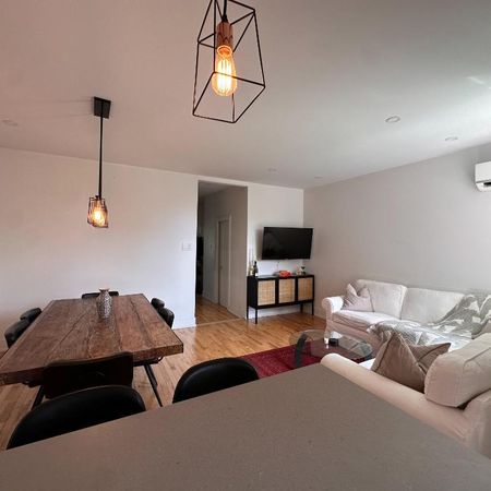 Appartement de 2 chambres et 1 salle de bain - Photo 3