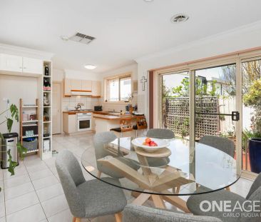 “Spacious, private & perfectly located villa for rent” - Photo 5