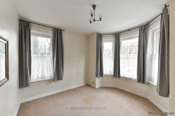 1 bedroom property to rent in Epsom - Photo 1