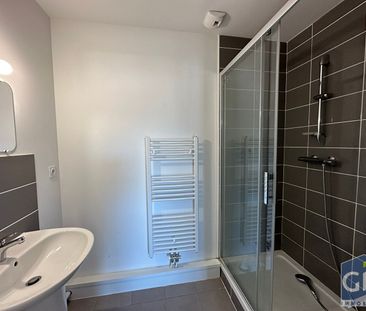 Location Appartement 3 pièces 69m² - Photo 4